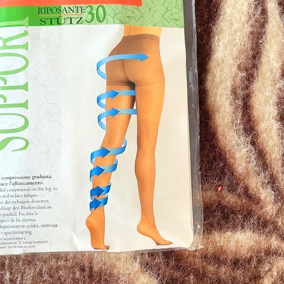 NWT Sanpellegrino support beautiful hose,made in 🇮🇹 Italy - Picture 4 of 7